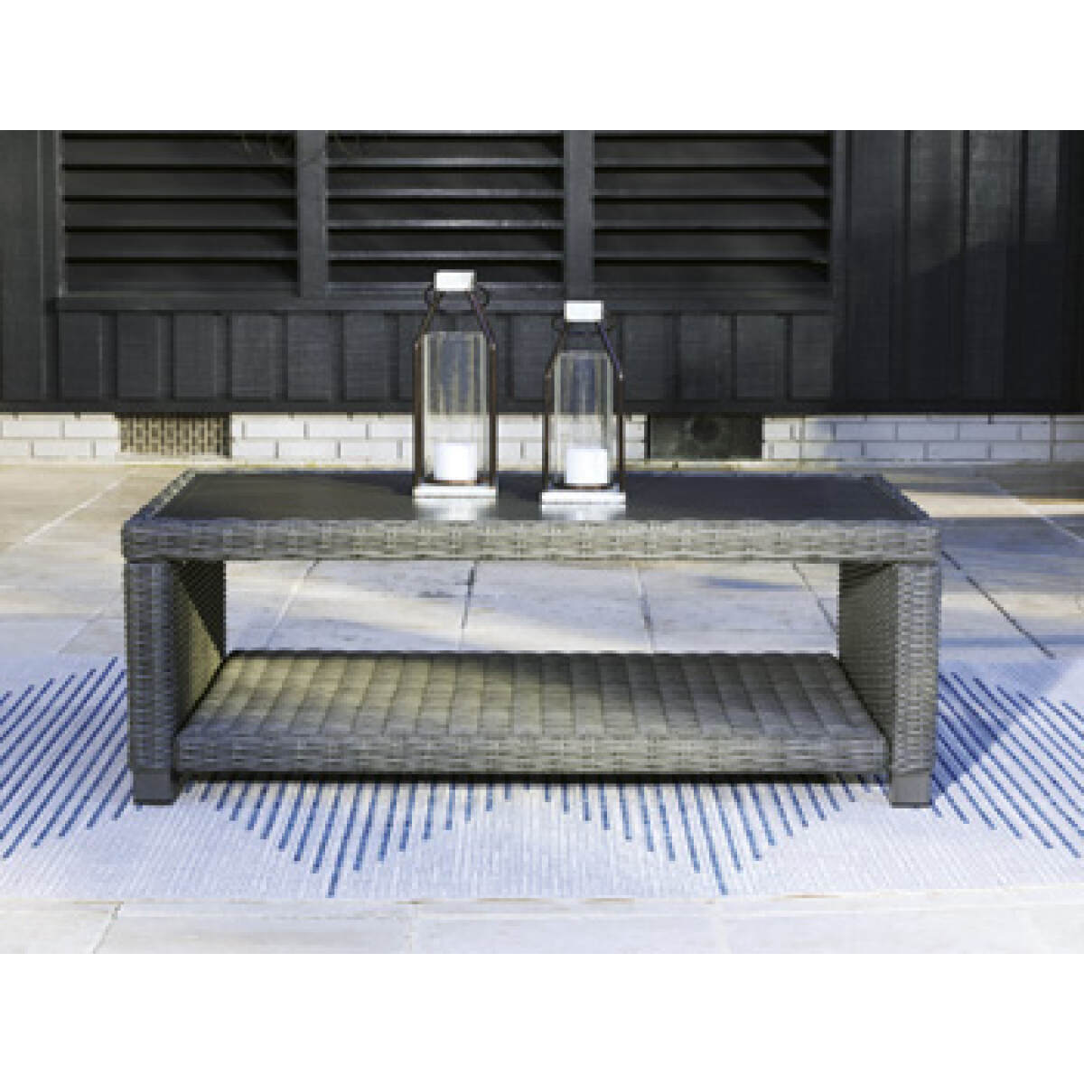 83422191419126136c17f4320b9e3223 Elite Park Outdoor Coffee Table - Image 1