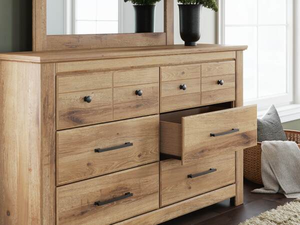 Makidern Dresser and Mirror - Image 10