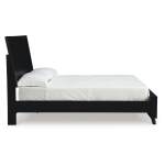 Danziar Queen Panel Platform Bed and 2 Nightstands - Image 6