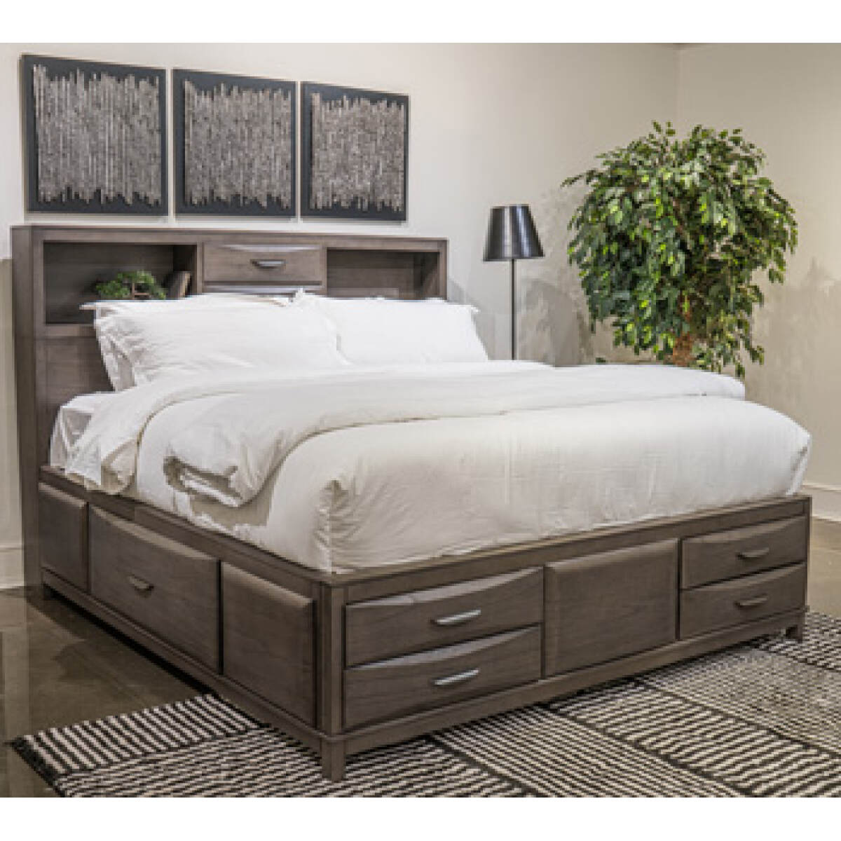8a3a4113a37bf7820da55ace50dc4109 Mazing Queen Storage Rails and Footboard - Image 1