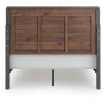 Fortlorn Queen Panel Bed - Image 8