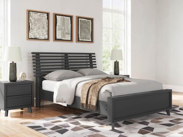 Danziar Full Slat Panel Bed - Image 3