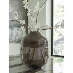 Harpwick Vase - Image 3