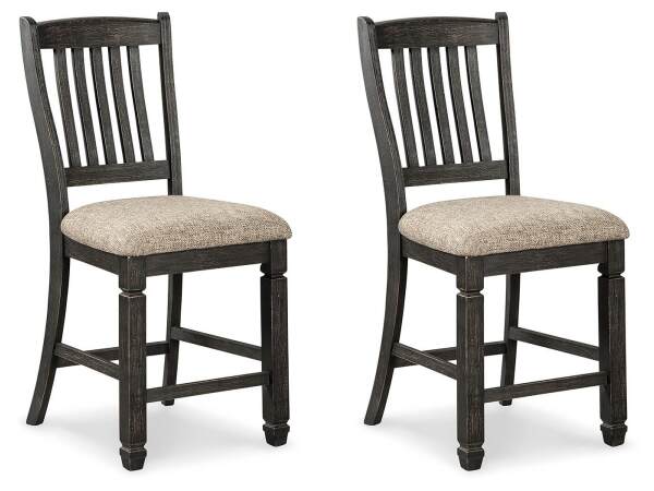 Tyler Creek Counter Height Dining Table and 2 Barstools - Image 4