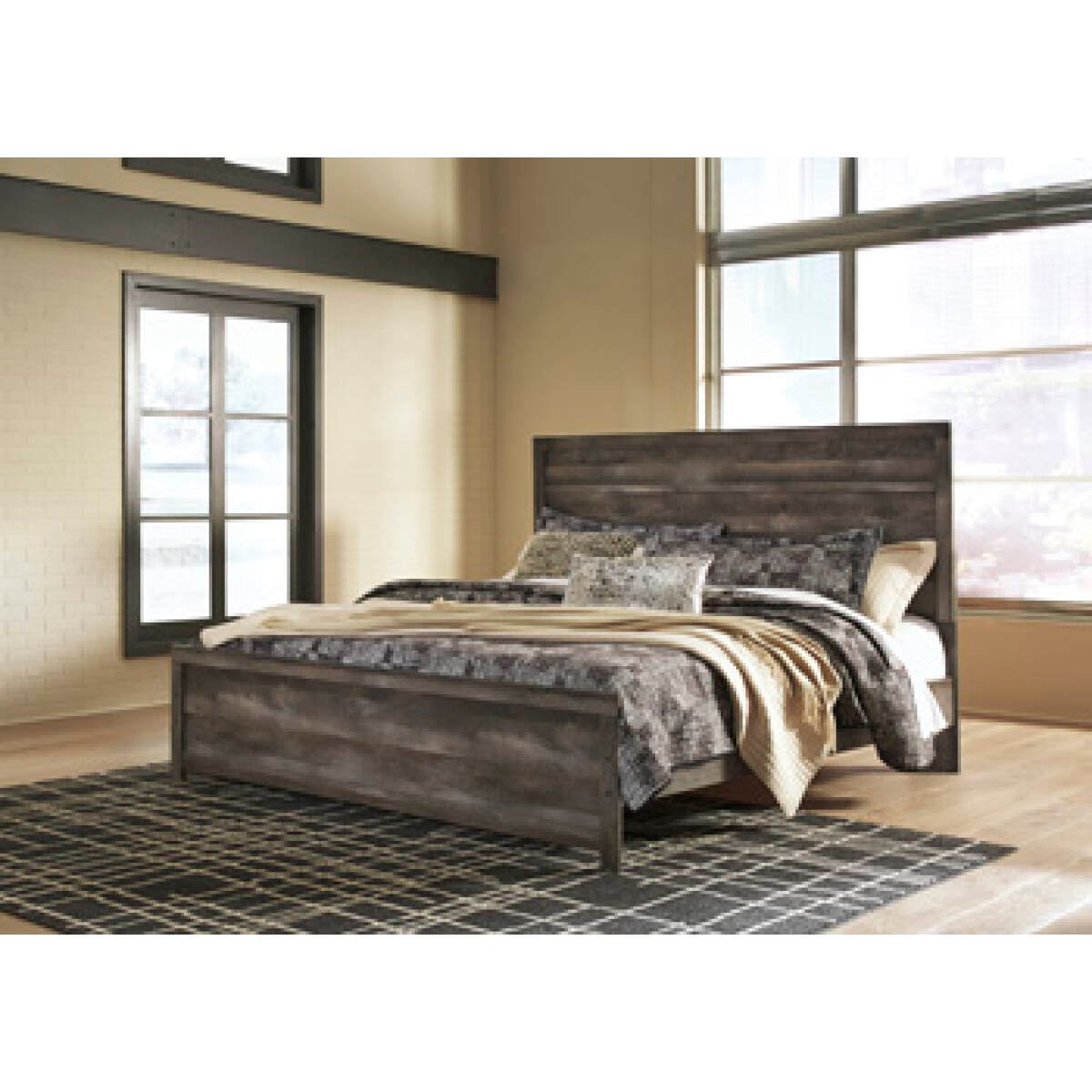 a1bb096c0b15068a296fea930f96b68e Wynnlow King Panel Bed - Image 1