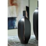 Rhaveney Vase - Image 3