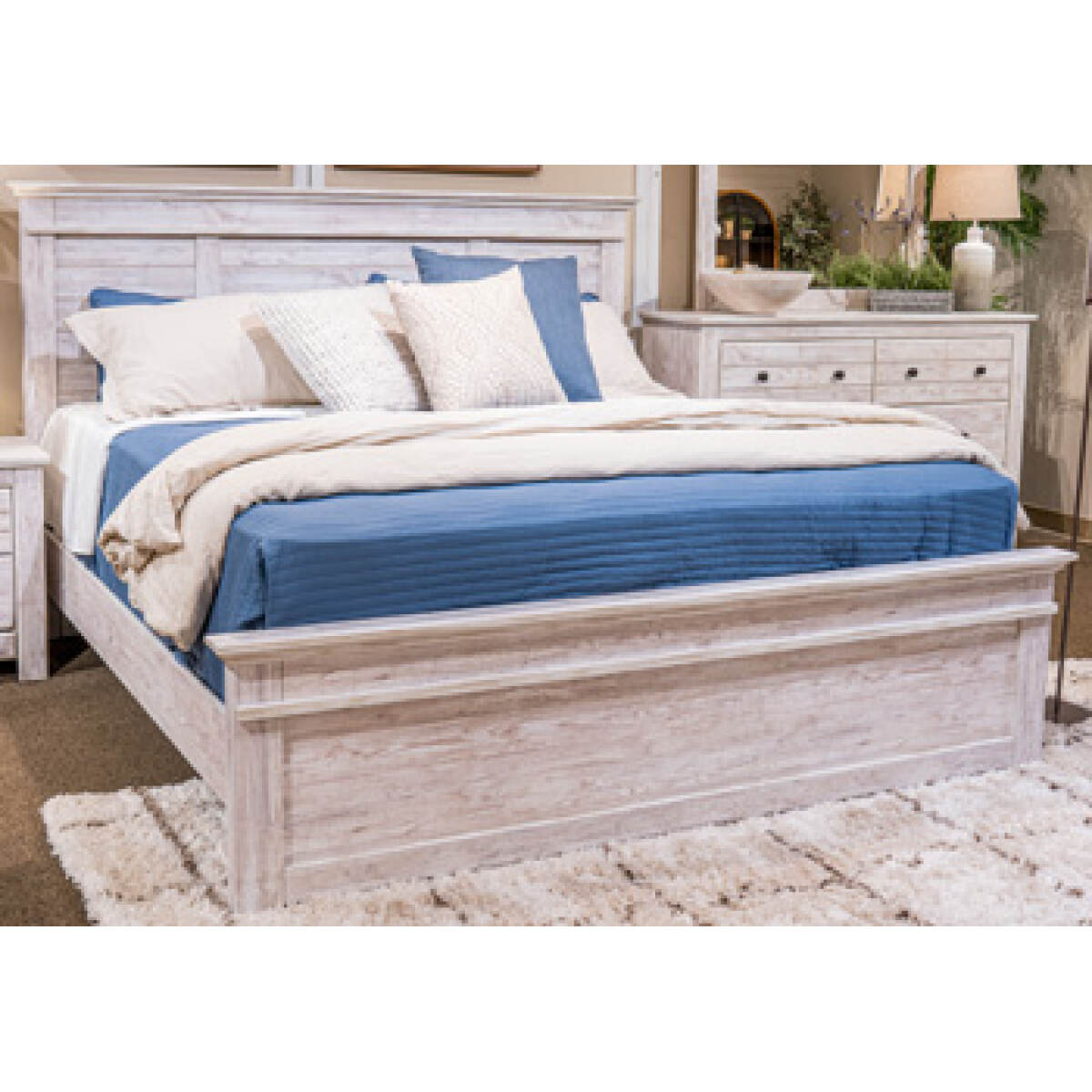 ab5dd9a9a813ba4ce5ba13549970f2f5 Makidern Queen Panel Headboard - Image 1