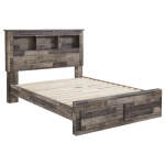 Derekson Queen Storage Footboard
