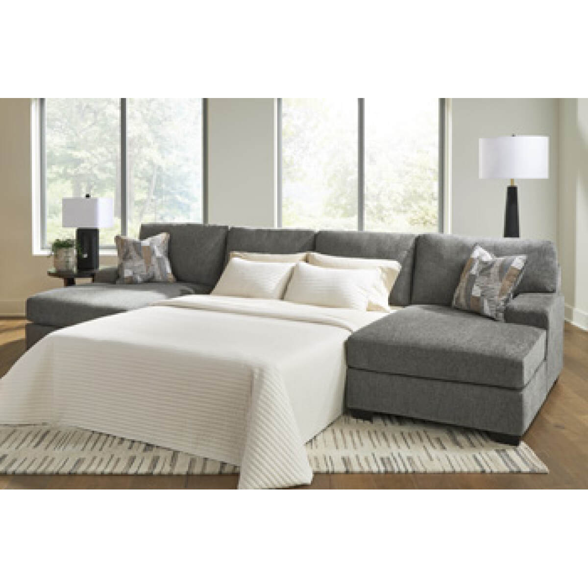 ce4d7526634d5d8636e2da16a4901e49 Newellen Armless Full Sleeper - Image 1