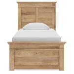 Makidern Twin Panel Bed, Dresser and Mirror - Image 10