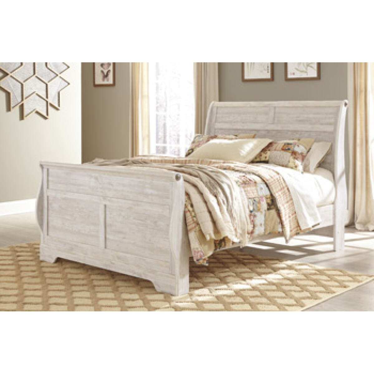 d0403dd1c0950b2cc9c74542392875d6 Willowton King Sleigh Bed - Image 1