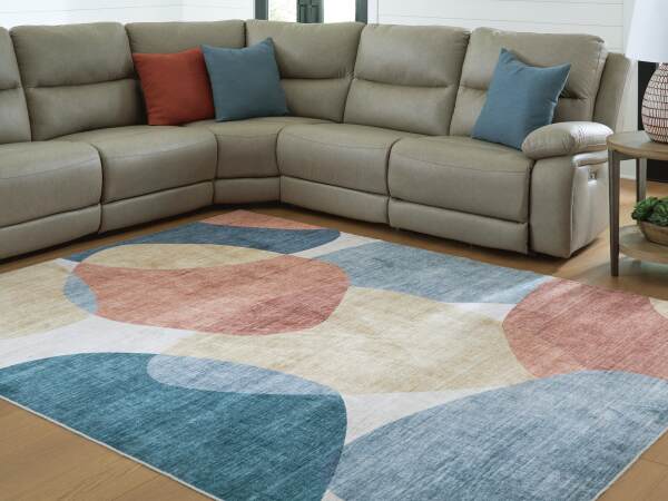 Chanleigh Washable 7'6" x 9'6" Area Rug - Image 3