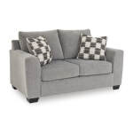 Loreo Loveseat