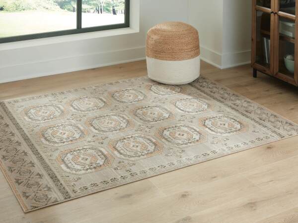 Bachby 5'3" x 7' Area Rug - Image 3