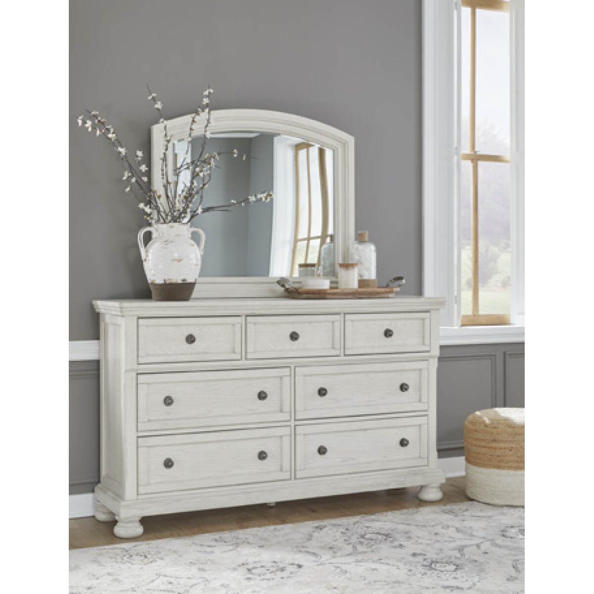 e52c9b2c087545f643fbc142d24a825d Robbinsdale Dresser and Mirror - Image 1