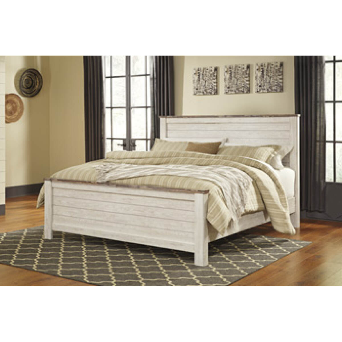e8ec39fc396bce884b941b729d68a575 Willowton King Panel Bed - Image 1