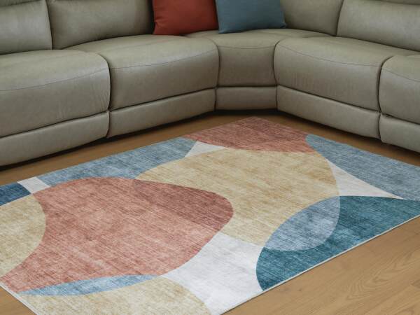 Chanleigh Washable 5' x 7' Area Rug - Image 3
