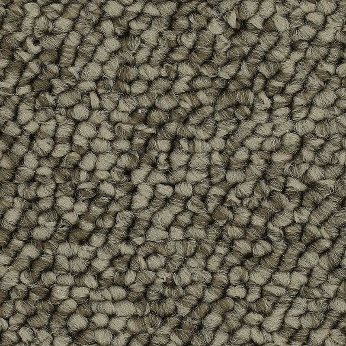 ee907513d756bcac981bdb1c2114eb79 Chic Comfort - Image 1