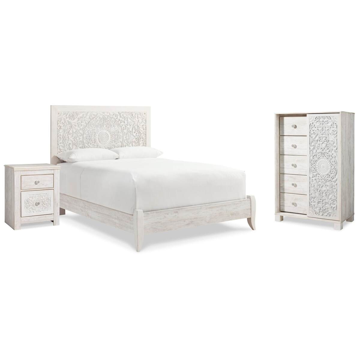 f30611618c366e80ddebd2f5ccec44b6 Paxberry Queen Panel Bed, Chest and Nightstand - Image 1