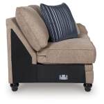 Huntsworth Right-Arm Facing Loveseat - Image 8