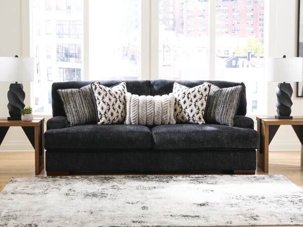 Whitmore Manor Sofa - Image 3