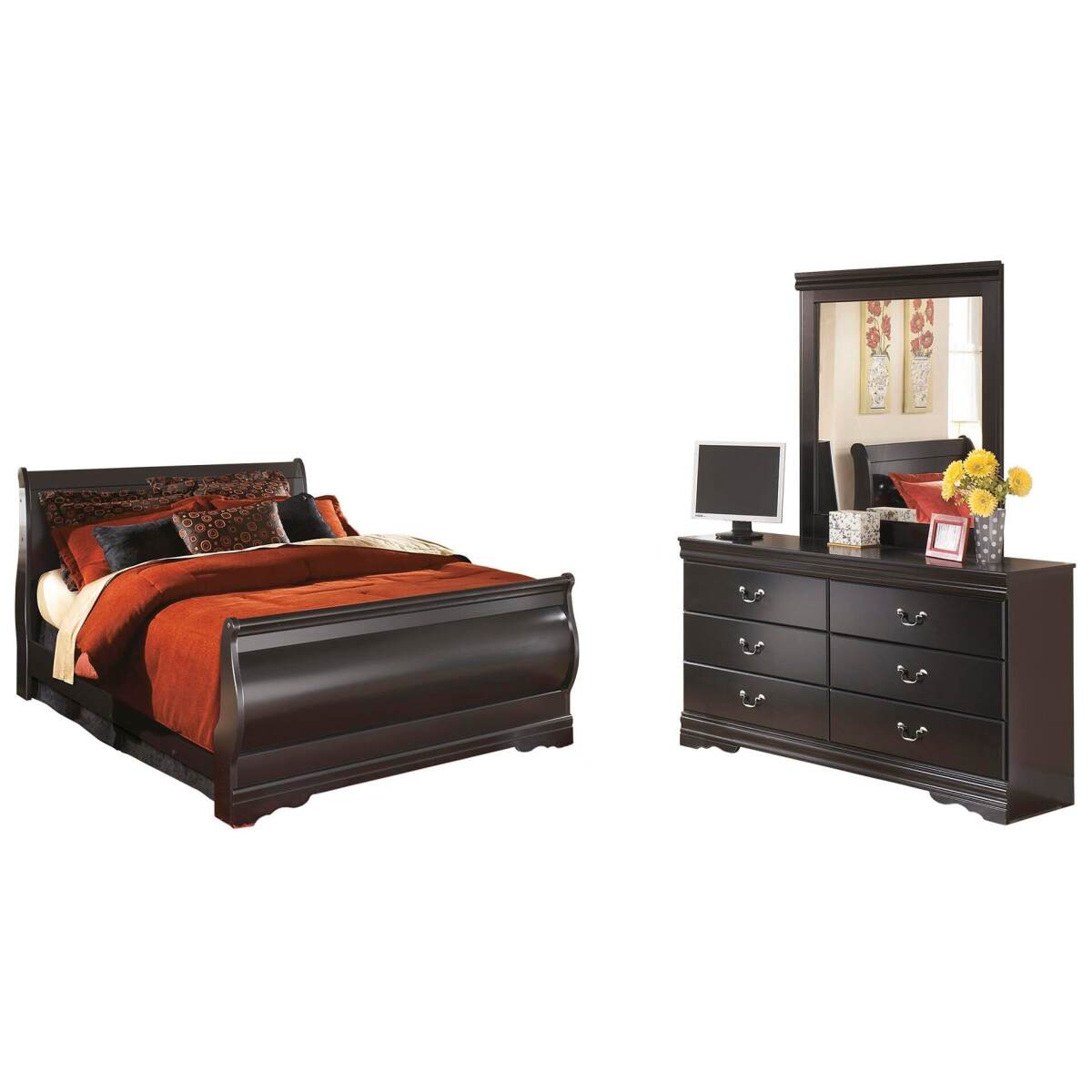 f94dcd656b1b9e9f28b6e66ae8a2462f Huey Vineyard Queen Sleigh Bed with Dresser and Mirror - Image 1