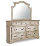 Realyn Queen Panel Bed, Dresser, Mirror and 2 Nightstands - Image 3