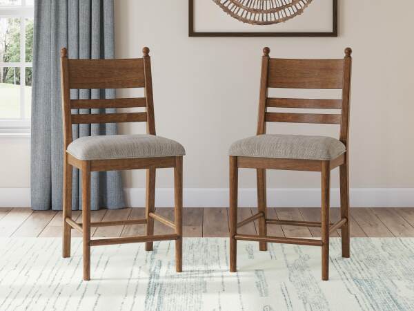 Greddinton Counter Height Dining Table and 4 Barstools - Image 12