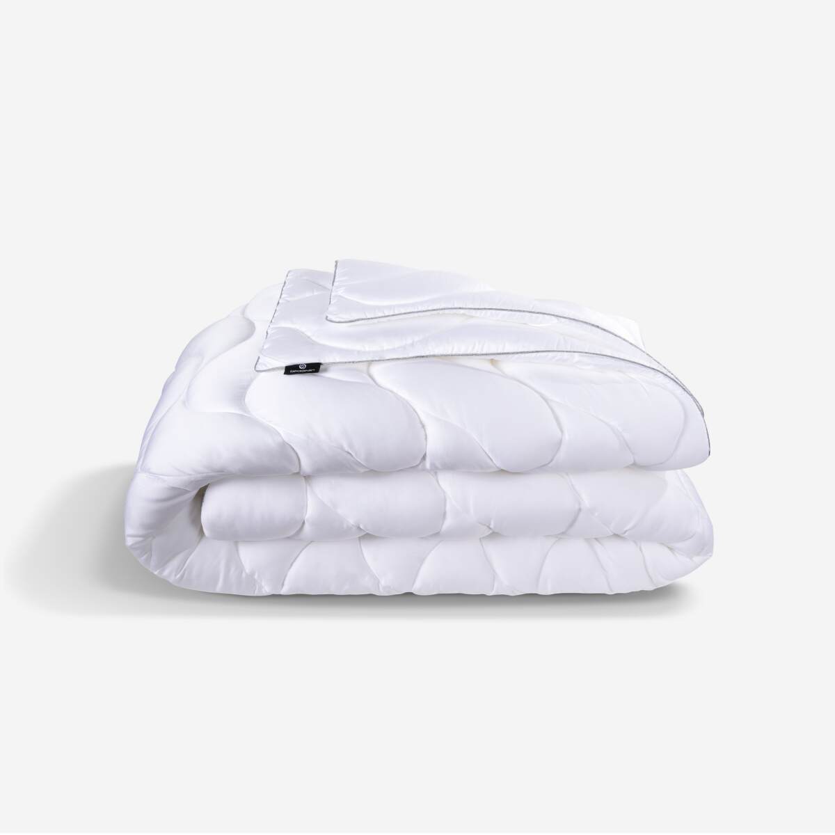 f916af2aef16115f55b663fd37df173b Performance® Comforter - Ultra Weight / King/Cal King - Image 1